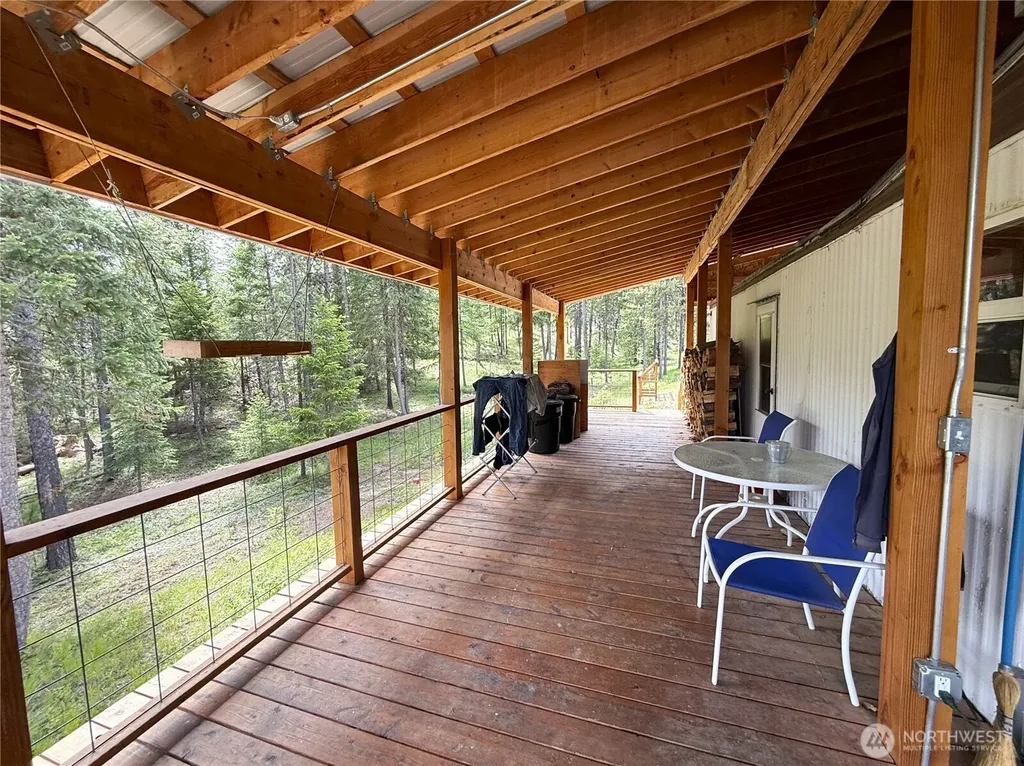 2 Hazel Lane Republic WA 99166
