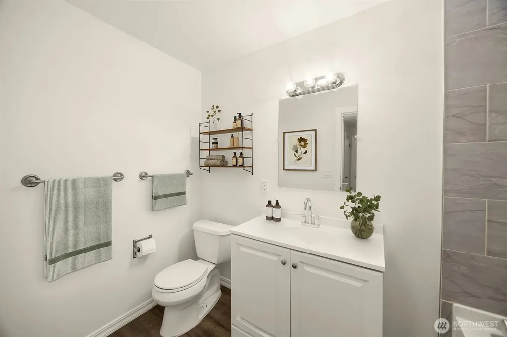12211 SE 59th Street Bellevue WA 98006