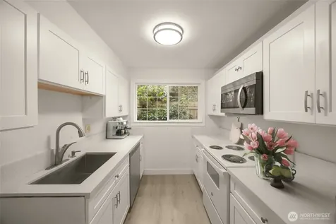 12211 SE 59th Street Bellevue WA 98006