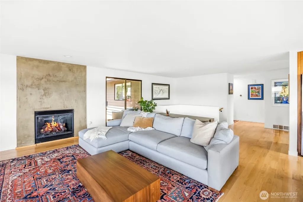 1002 NE Holm Court Poulsbo WA 98370