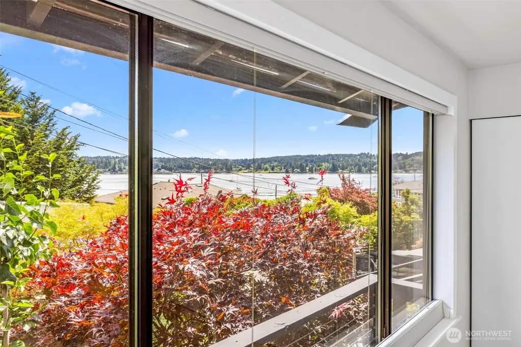 1002 NE Holm Court Poulsbo WA 98370