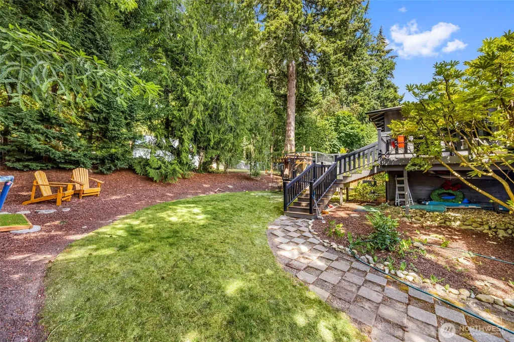 1002 NE Holm Court Poulsbo WA 98370