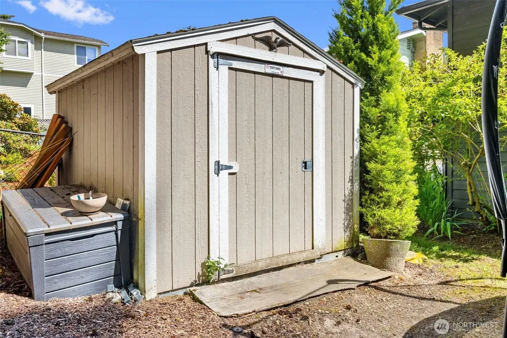 1002 NE Holm Court Poulsbo WA 98370