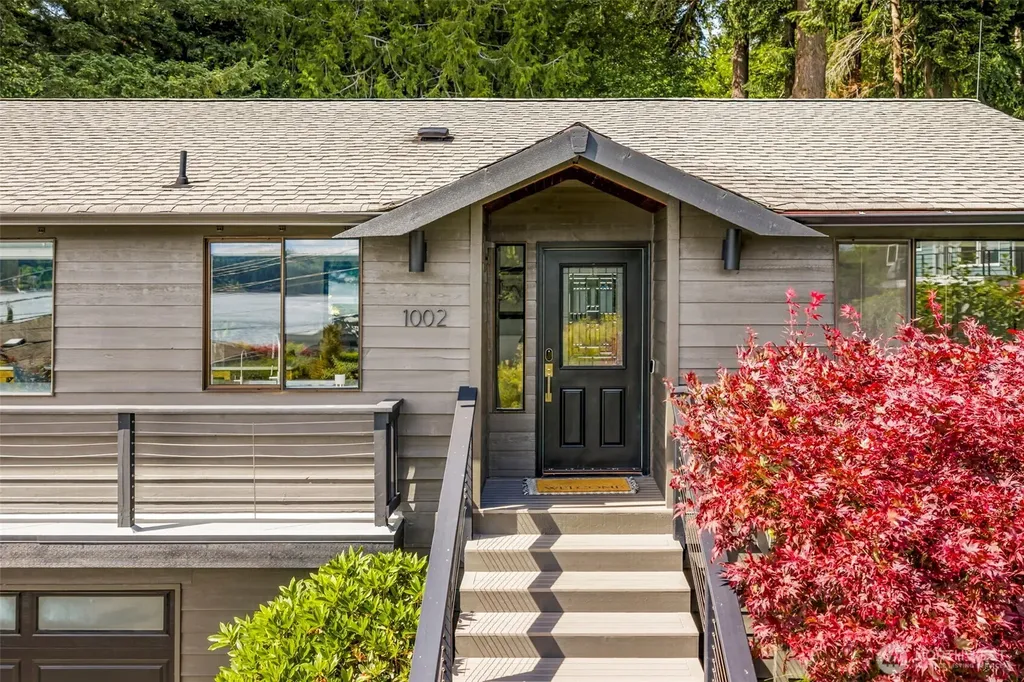 1002 NE Holm Court Poulsbo WA 98370