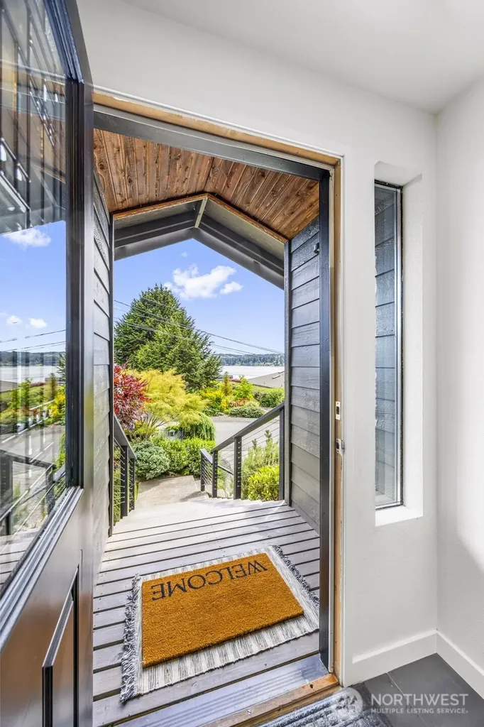 1002 NE Holm Court Poulsbo WA 98370
