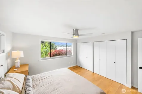 1002 NE Holm Court Poulsbo WA 98370