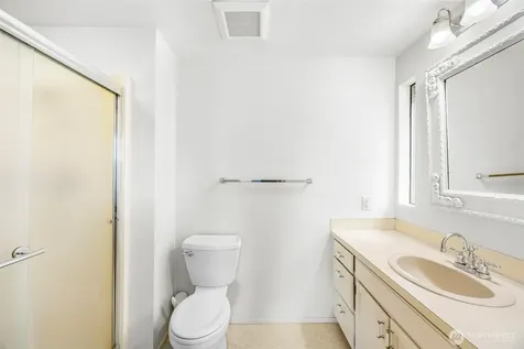 1002 NE Holm Court Poulsbo WA 98370