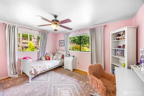 1002 NE Holm Court Poulsbo WA 98370