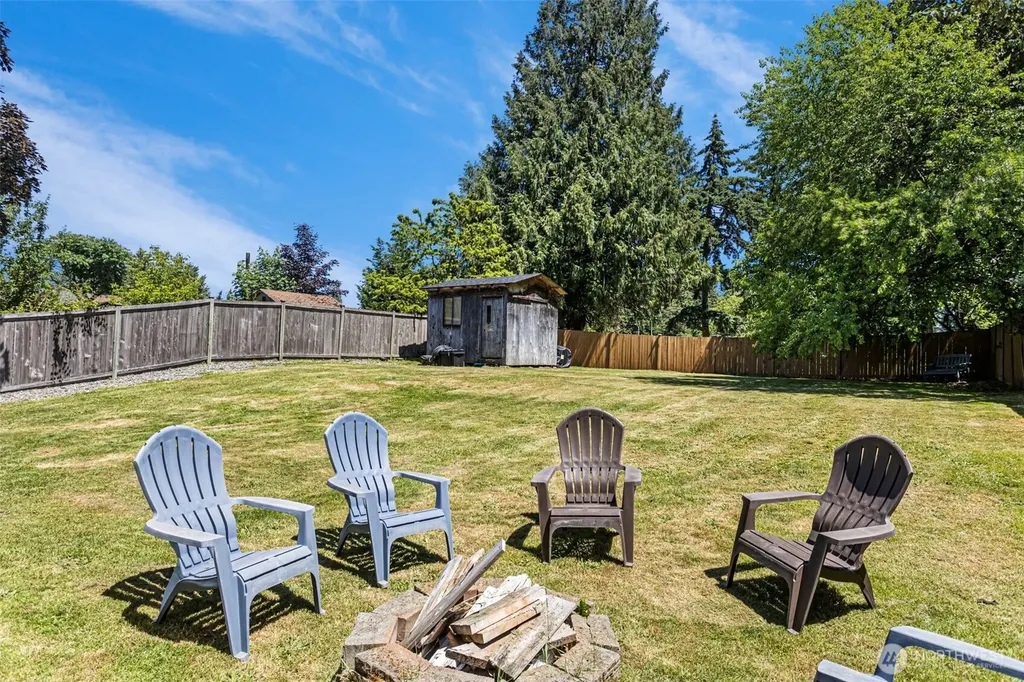 12711 52nd Avenue E Tacoma WA 98446