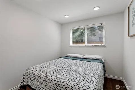 12711 52nd Avenue E Tacoma WA 98446