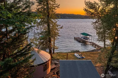 23 E Lake Sammamish Parkway NE Sammamish WA 98074