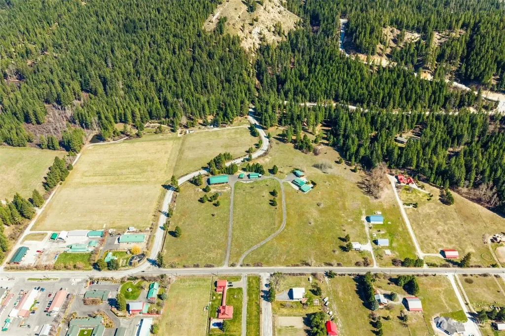 18553 Camp 12 Road Leavenworth WA 98825