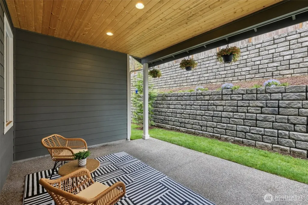 15249 NE Woodland Place Woodinville WA 98072