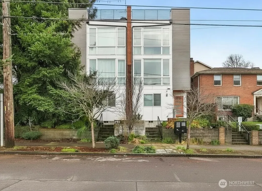 1740 12th Avenue S Seattle WA 98144