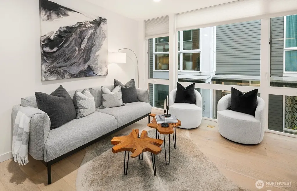 1740 12th Avenue S Seattle WA 98144