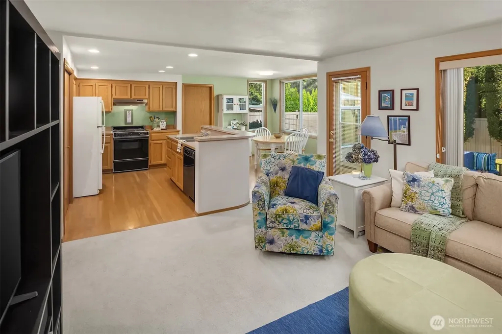 4256 255th Place SE Sammamish WA 98029