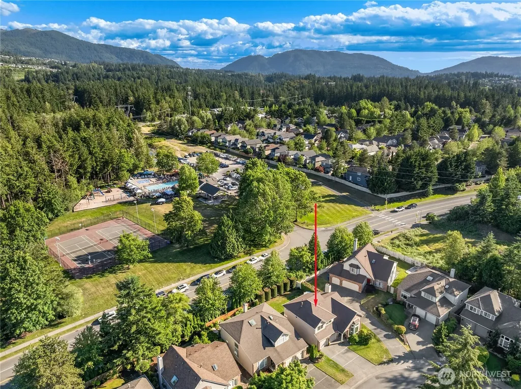 4256 255th Place SE Sammamish WA 98029