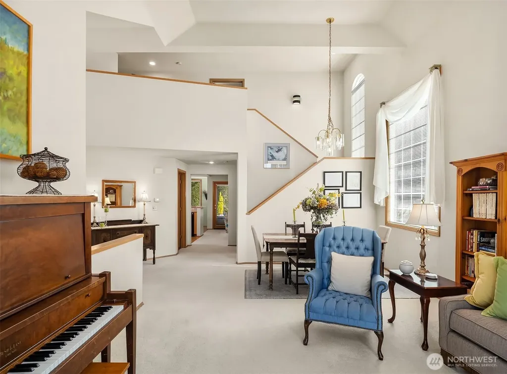 4256 255th Place SE Sammamish WA 98029