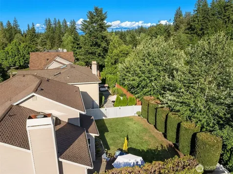 4256 255th Place SE Sammamish WA 98029