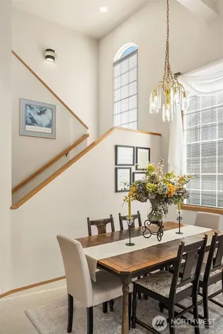 4256 255th Place SE Sammamish WA 98029