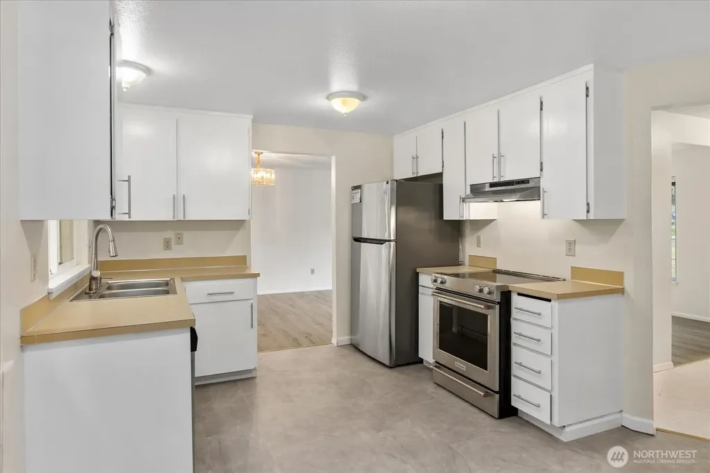 11919 33rd Drive SE Everett WA 98208