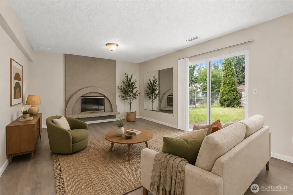 11919 33rd Drive SE Everett WA 98208