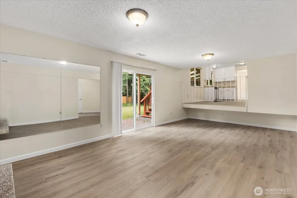 11919 33rd Drive SE Everett WA 98208