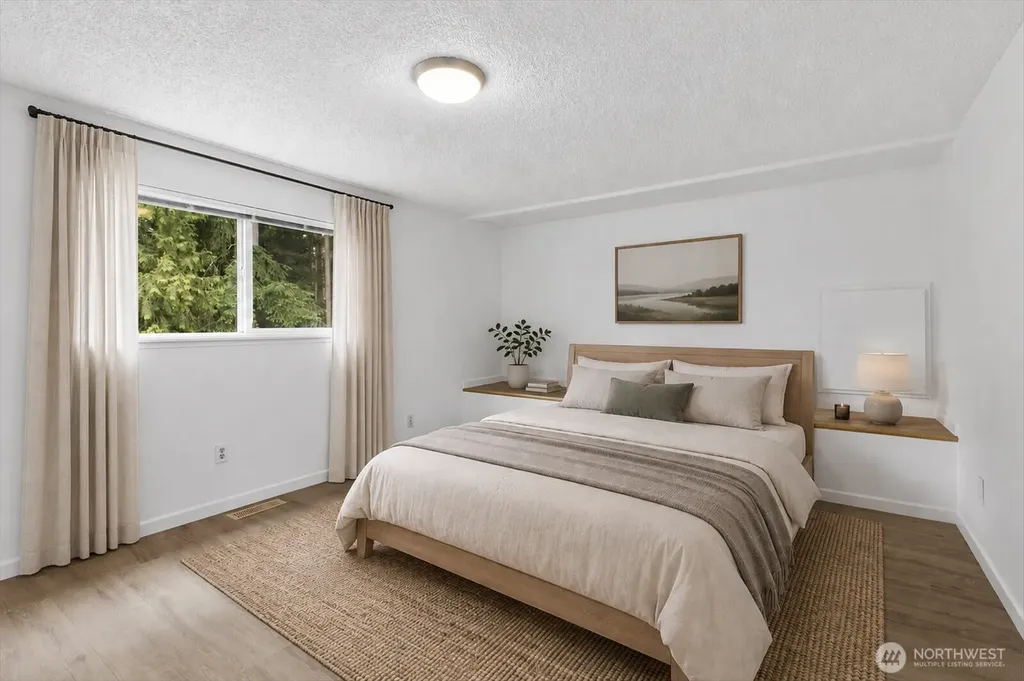 11919 33rd Drive SE Everett WA 98208