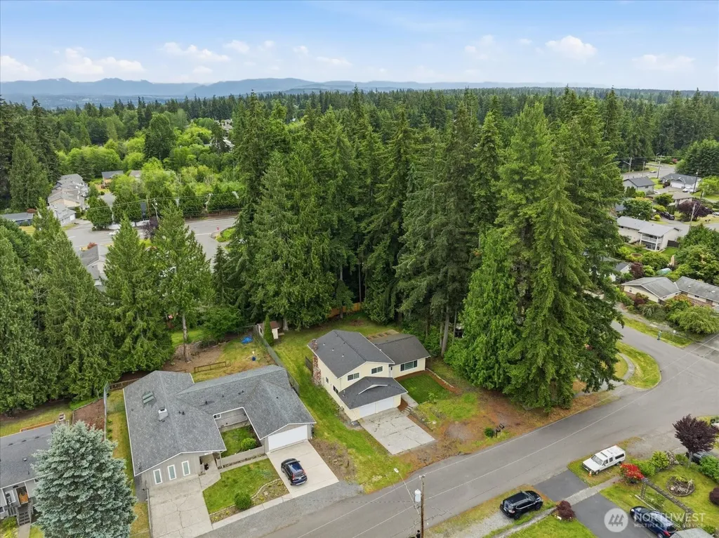 11919 33rd Drive SE Everett WA 98208