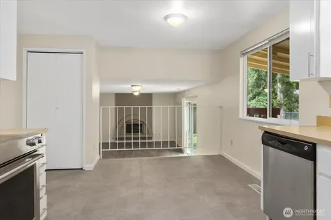11919 33rd Drive SE Everett WA 98208