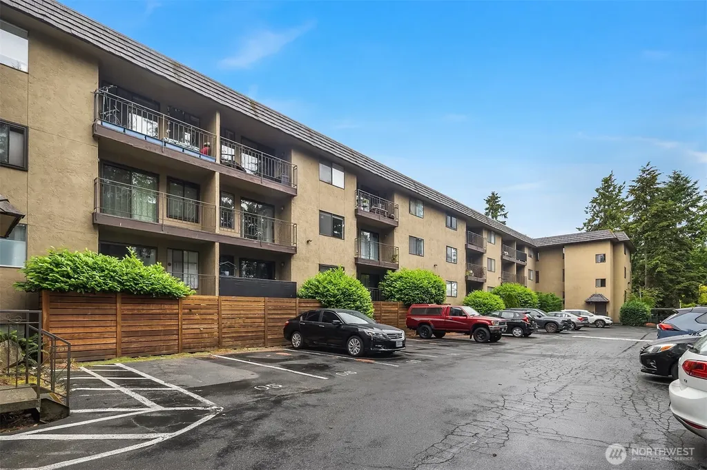750 N 143rd Street Seattle WA 98133
