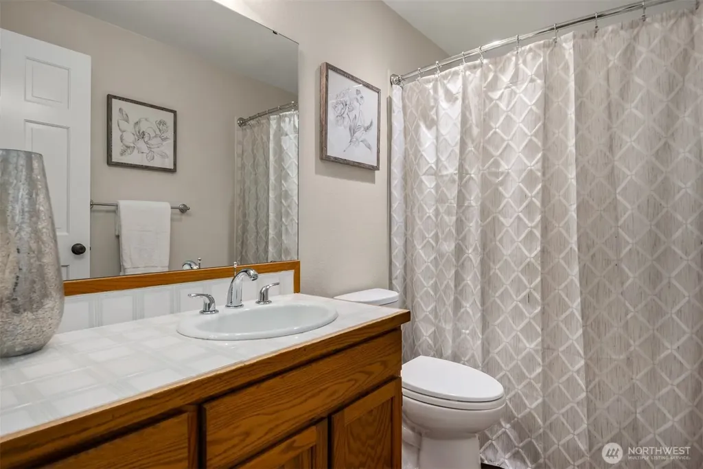 2231 Sahalee Drive E Sammamish WA 98074