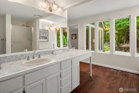2231 Sahalee Drive E Sammamish WA 98074