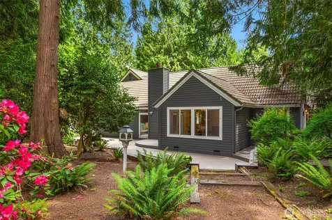 2231 Sahalee Drive E Sammamish WA 98074