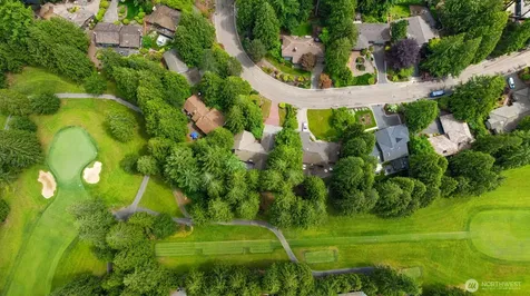 2231 Sahalee Drive E Sammamish WA 98074