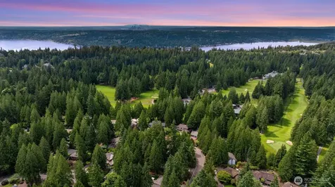 2231 Sahalee Drive E Sammamish WA 98074