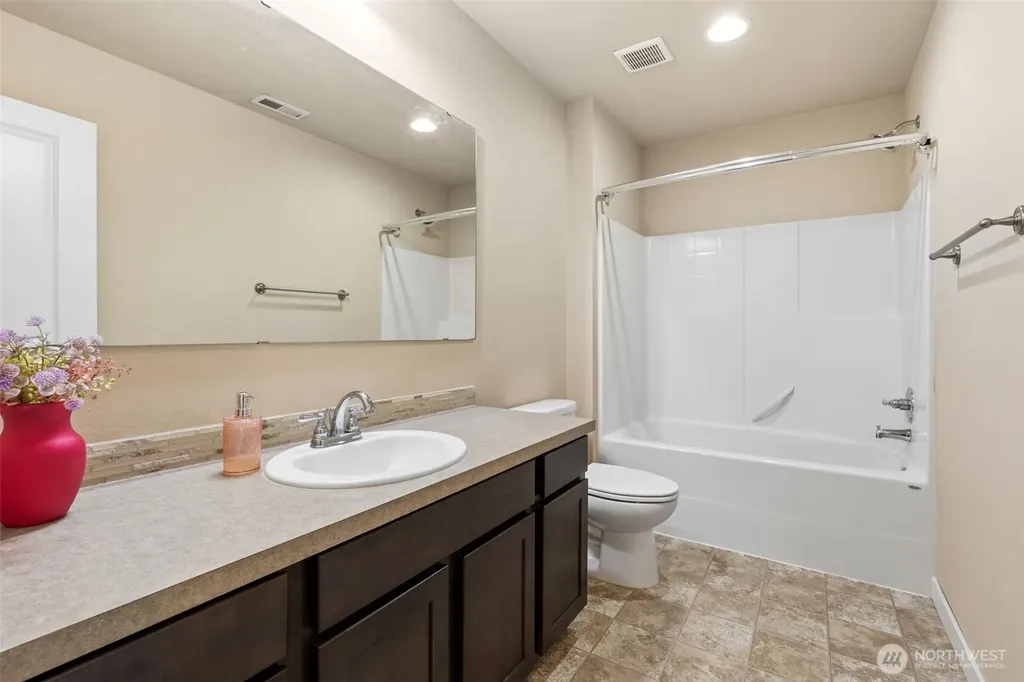 9079 Buttercup Street SE Tumwater WA 98501