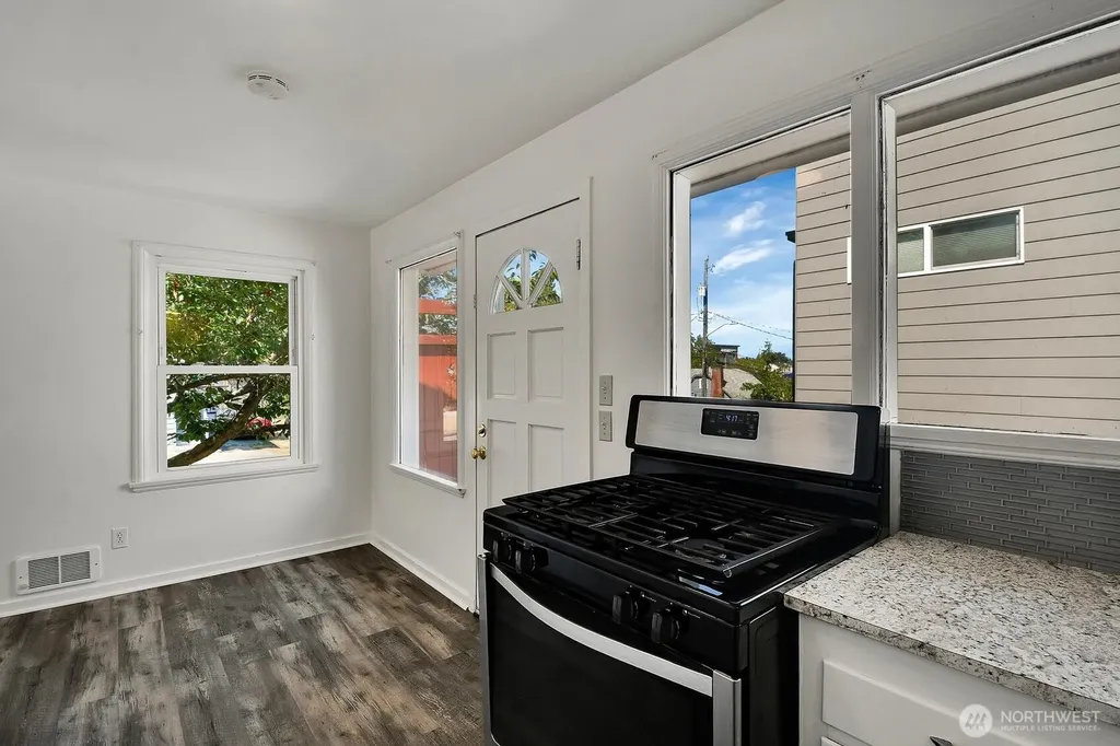 9118 Linden Avenue N Seattle WA 98103
