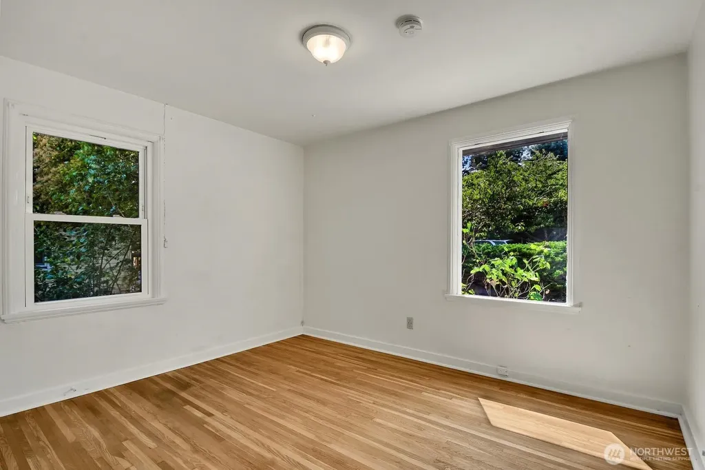 9118 Linden Avenue N Seattle WA 98103