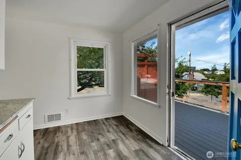 9118 Linden Avenue N Seattle WA 98103