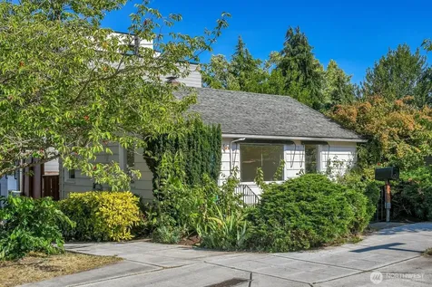 9118 Linden Avenue N Seattle WA 98103