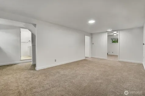 9118 Linden Avenue N Seattle WA 98103