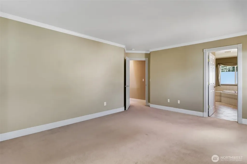28307 143rd Avenue SE Kent WA 98042