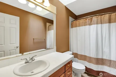 28307 143rd Avenue SE Kent WA 98042