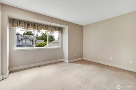 28307 143rd Avenue SE Kent WA 98042
