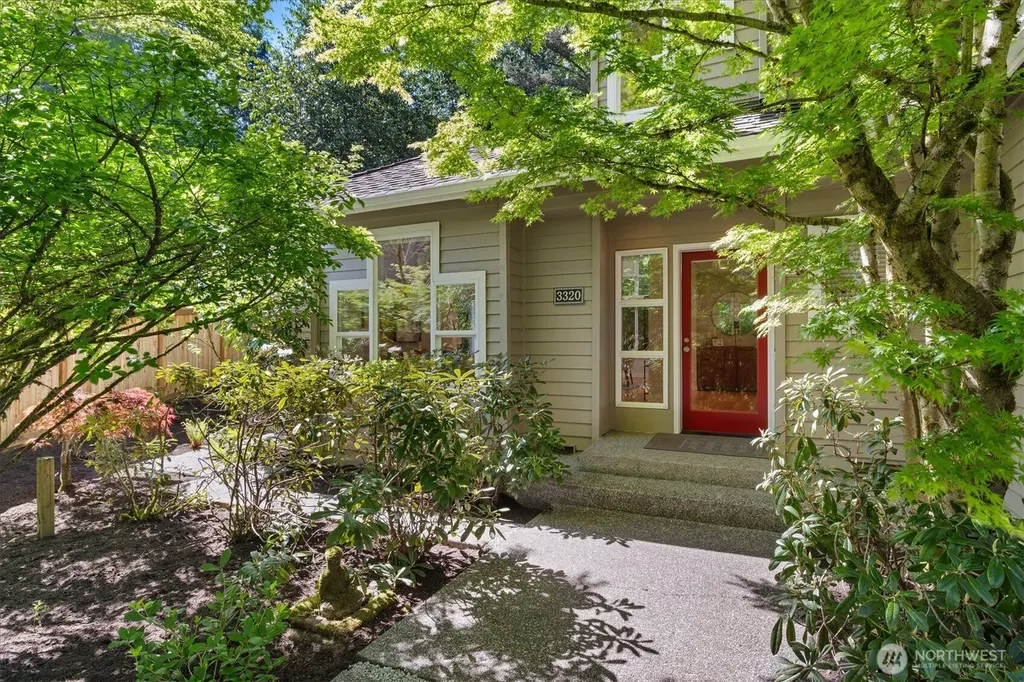 3320 165th Place NE Bellevue WA 98008