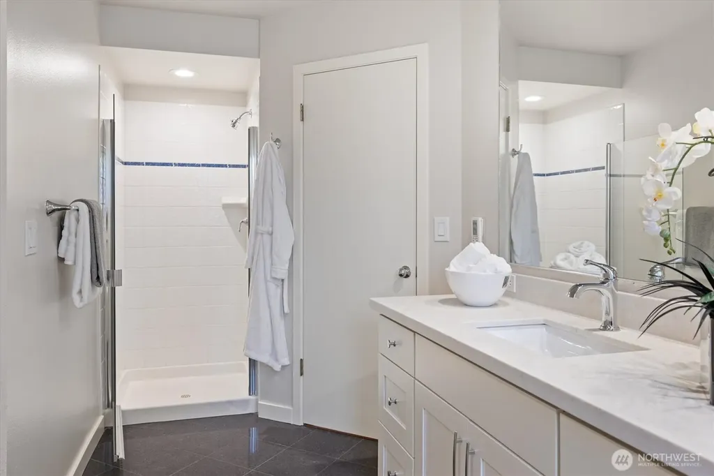 3320 165th Place NE Bellevue WA 98008
