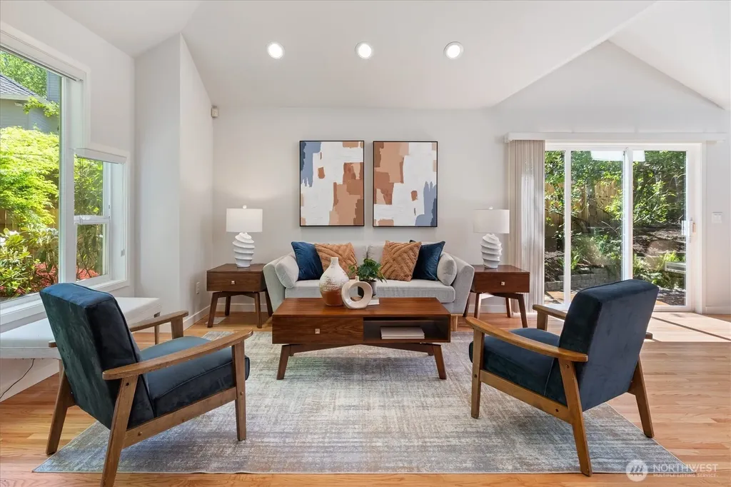 3320 165th Place NE Bellevue WA 98008