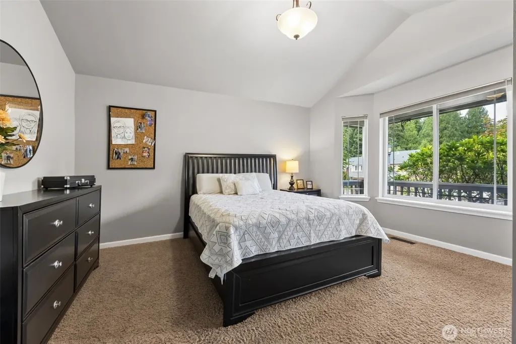 8541 28th Way SE Olympia WA 98513