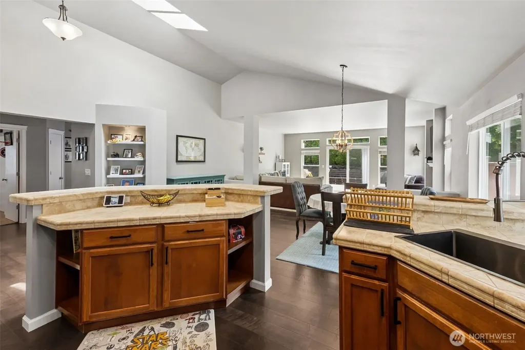 8541 28th Way SE Olympia WA 98513
